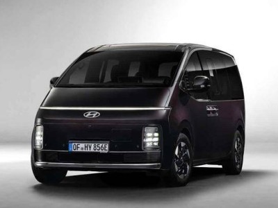 現代STARIA純電版：科幻感拉滿的“星際座駕”，能否在MPV市場獨樹一幟？