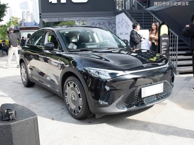 smart精靈#3 Keith Haring藝術(shù)版1月24日登場(chǎng)，限量499臺(tái)，藝術(shù)與實(shí)用完美融合