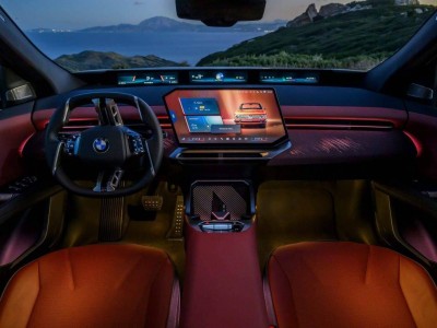 寶馬新款iX3告別經典iDrive旋鈕：科技升級下車主態度分化引關注