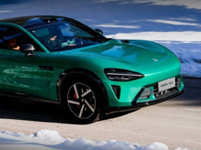 小米汽車冬季操穩安全大揭秘：嚴苛測試與創新電控共筑冬日出行防線