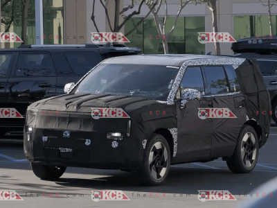 新款現(xiàn)代勝達諜照來襲!內(nèi)飾升級還推增程版,能否逆襲中型SUV市場?