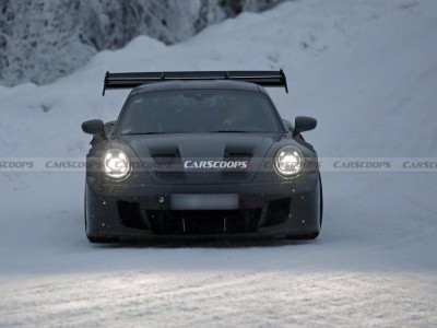 2027款保時捷911 GT3 RS雪地路測現身 空氣動力學設計迎來顯著升級
