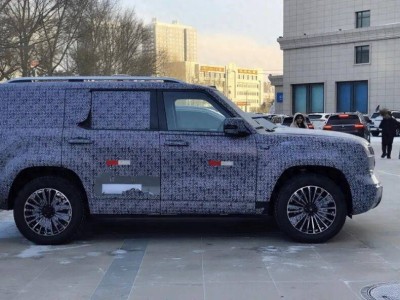 長城全新“瘦高”方盒子SUV諜照來襲,參數猜想引發車圈熱議