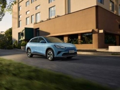 車聯天下AL-A1斬獲金球獎,攜手極狐推動高階智駕大眾化普及