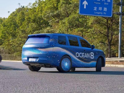 比亞迪海洋8系雙旗艦來襲！海豹08、海獅08實車曝光 后輪轉向成亮點