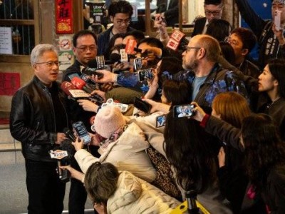 黃仁勛確認英偉達將巨資參與OpenAI新融資 稱其為極具價值投資