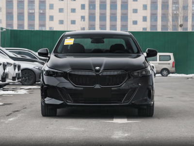 2026款寶馬5系煥新登場，36.8萬元起售，價格下調配置再升級