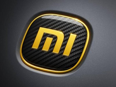 雷軍直播揭秘:新一代SU7 2月13日左右進店,配置升級預售價漲1萬多