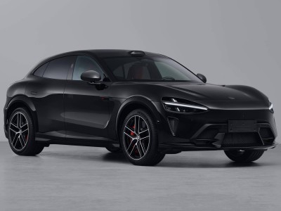 新款小米YU7 GT申報圖亮相：全黑車身配寬胎，極速300km/h性能強勁