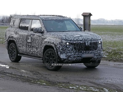 三菱帕杰羅重磅回歸！硬派設計+2.4T雙渦輪柴油機+非承載車身來襲