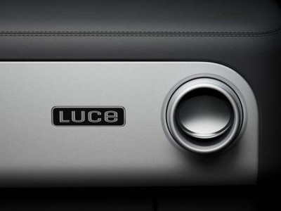 法拉利Luce純電跑車(chē)來(lái)襲:內(nèi)飾精妙設(shè)計(jì)搭配超強(qiáng)動(dòng)力性能