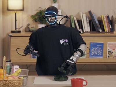 阿里發(fā)布RynnBrain大模型 讓機(jī)器人具備“思考大腦”