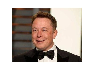 馬斯克展望太空探索：十年內(nèi)建月球城，未來(lái)或與外星文明“邂逅”