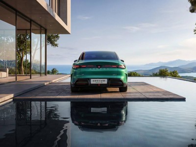 北汽極狐全新阿爾法S5外觀亮相:新增綠色涂裝,增程版車型強(qiáng)勢(shì)來襲