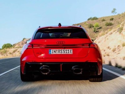 奧迪全新RS 5家族登場：插混系統(tǒng)加持，性能提升也迎新挑戰(zhàn)