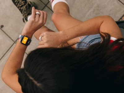 Rivian Apple Watch應用上線：輕點手表屏幕，輕松掌控電動汽車多項功能