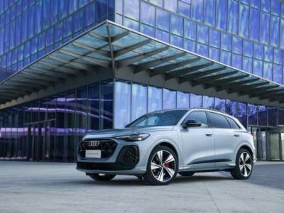 全新奧迪Q5L震撼登場，智混動力加沉浸座艙開啟豪華新體驗