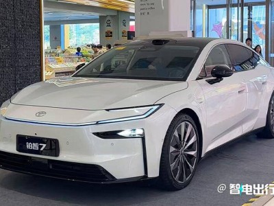 廣汽豐田鉑智7三月登場！集鴻蒙Momenta小米華為之力，能否成爆款？