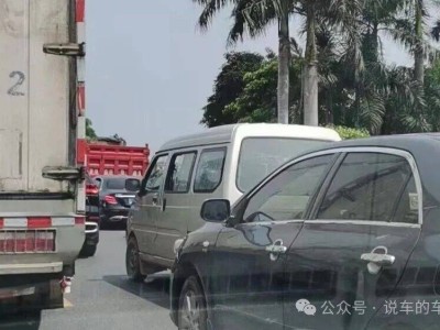 被加塞時司機為何“寸步不讓”？資深老司機剖析背后心理與現實因素
