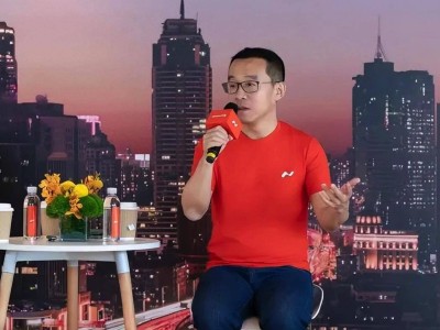 從造車戰(zhàn)場(chǎng)到酒店巨頭,兌現(xiàn)承諾的蔚來(lái)前高管艾鐵成跨界開啟新征程