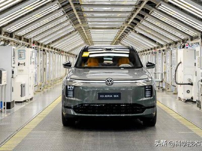 大眾ID.ERA 9X來襲：以問界M8之價，能否撼動問界M9高端地位？