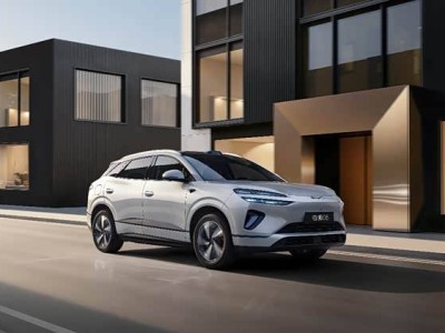 比亞迪三車齊發(fā)“678組合”登場，閃充領(lǐng)航開啟新能源全民新時(shí)代