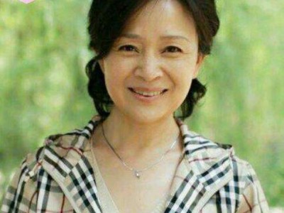 67歲劉莉莉日本安享晚年,二婚幸福卻難掩對不婚女兒的深深憂慮