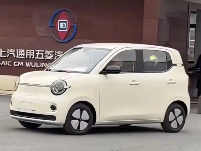 五代宏光MINI EV四門版官圖發布,內飾配置升級,續航提升價格或有變?