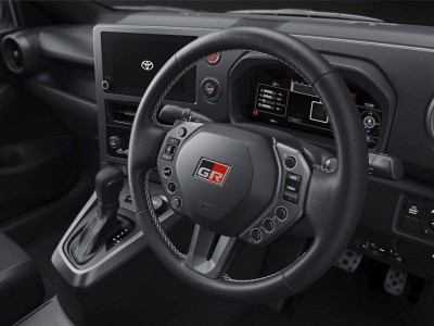 2026款GR雅力士煥新登場：方向盤優化升級，舒適配置與操控性雙提升