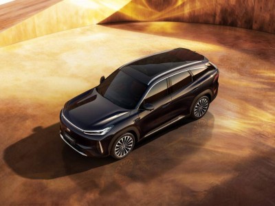 銀河M7：低耗高效雙兼顧，家庭出行省成本享駕駛樂趣之選