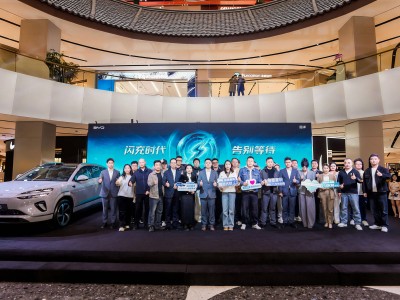 比亞迪武漢閃耀啟幕:海豹07EV與2026款海獅06EV引領全民閃充新出行