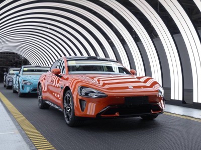 小米SU7謝幕：以38.1萬輛交付書寫傳奇，新一代SU7如何續寫新篇？