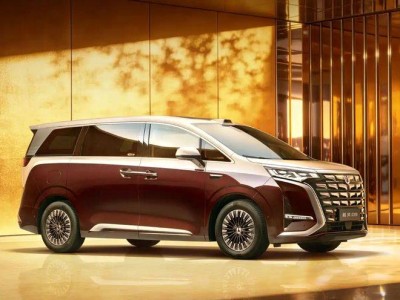 新款騰勢D9官圖亮相:電池技術升級,充電效率與續航表現引期待