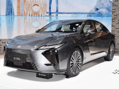 雷克薩斯全新ES開啟預售!設計動力全面升級,老款燃油版同堂銷售