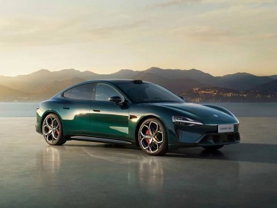 雷軍就小米汽車對(duì)撞表述口誤致歉,小米SU7新品實(shí)力仍獲認(rèn)可