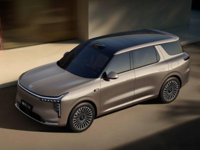 智己LS8開啟預售45分鐘小訂破萬,預售25.98萬起,配置亮點多