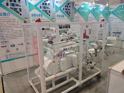 魯吉汽車氨氫技術亮相清潔能源展 為中重卡節能減排提供創新方案