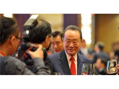 馬來西亞華人巨擘郭鶴年：以金龍魚為翼，書寫商業傳奇與家國情懷