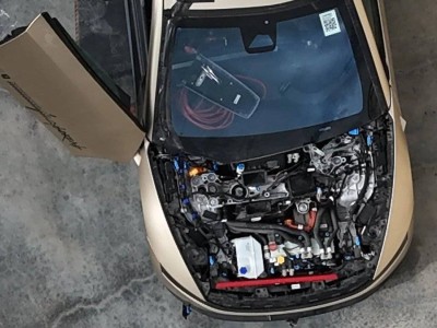 特斯拉Cybercab內部構造揭秘：前艙無儲物空間 超大儲液罐護航自動駕駛