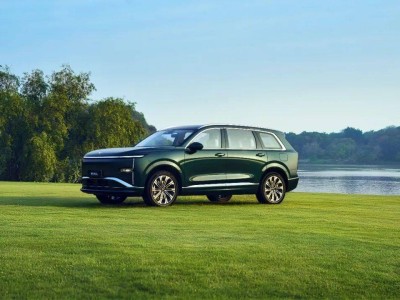 五菱星光L大六座SUV正式亮相 獨(dú)特設(shè)計(jì)搭配長續(xù)航成亮點(diǎn)