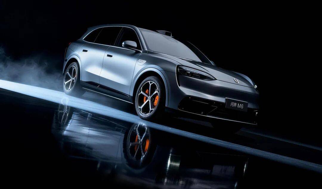 問界M6側面輪廓